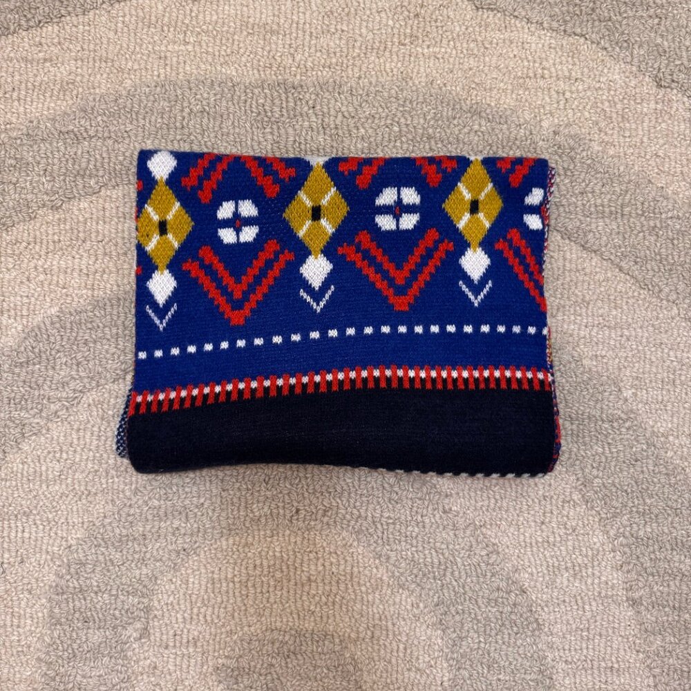 Colorful Patterned Fall/Winter Scarf - Picture 4 of 7